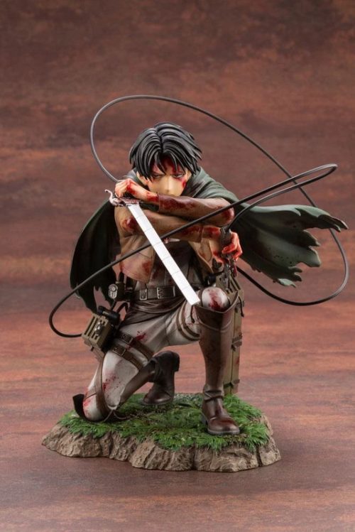 Attack on Titan Statue Levi Fortitude 17 cm